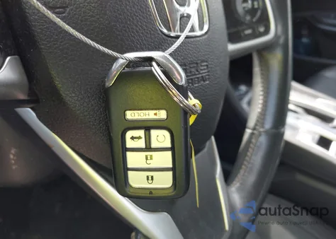 2016 Honda Civic Touring from USA, damaged, VIN 2HGFC1F95GH638815